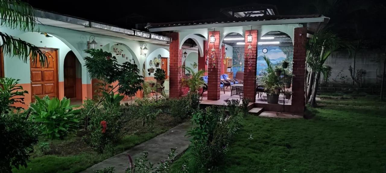 Hospedaje Hefziba Moyogalpa Esterno foto